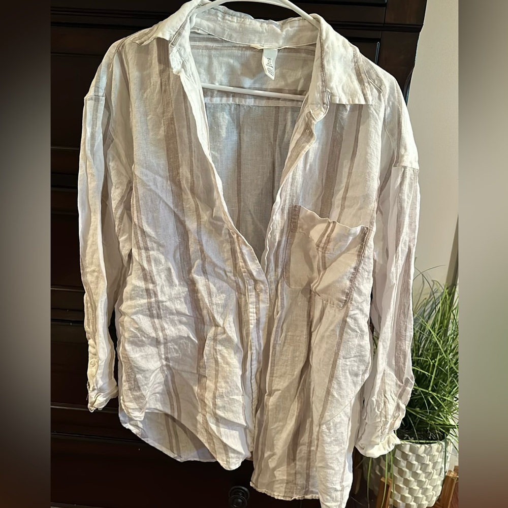 H&M linen button down